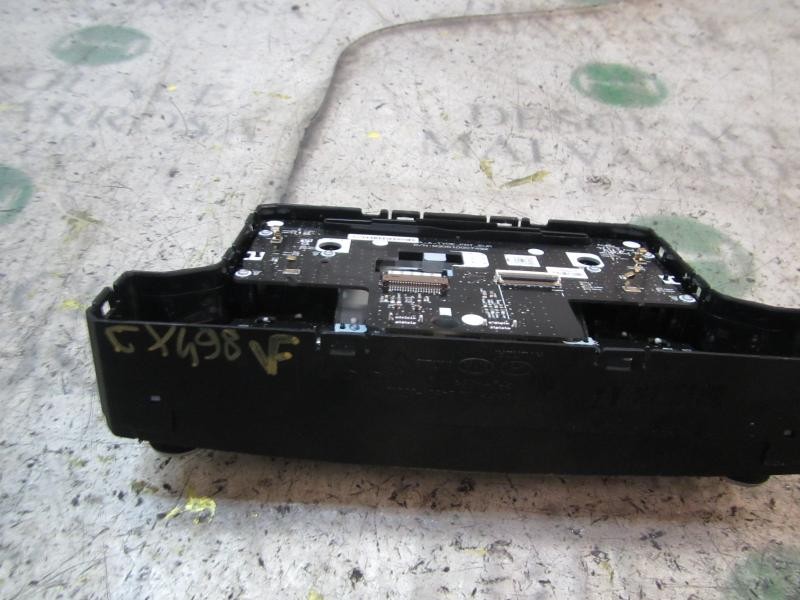 Recambio de pantalla multifuncion para hyundai i10 1.2 cat referencia OEM IAM 96170B90004X B498188010 B498188010