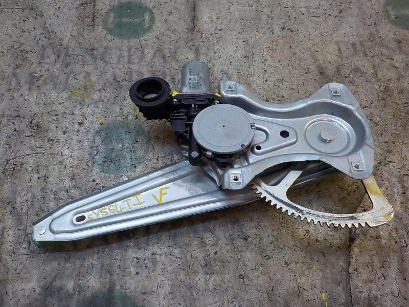 Recambio de elevalunas trasero izquierdo para toyota auris 2.0 d-4d cat referencia OEM IAM 6984002240  