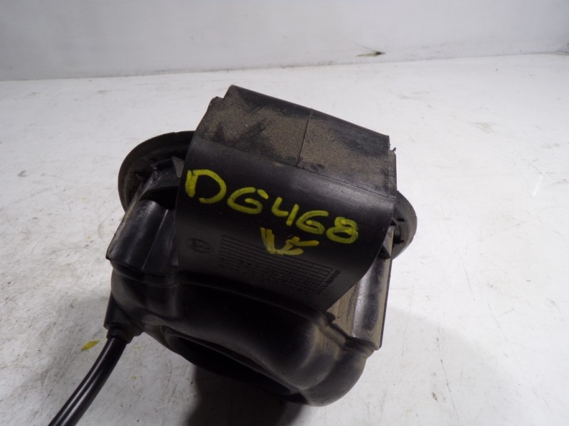 Recambio de tapa combustible para alfa romeo mito (145) 1.4 8v cat referencia OEM IAM 156084719  