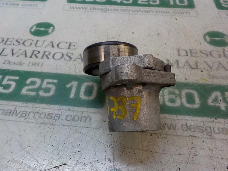 Recambio de tensor correa auxiliar para hyundai i30cw classic referencia OEM IAM 252812A100  