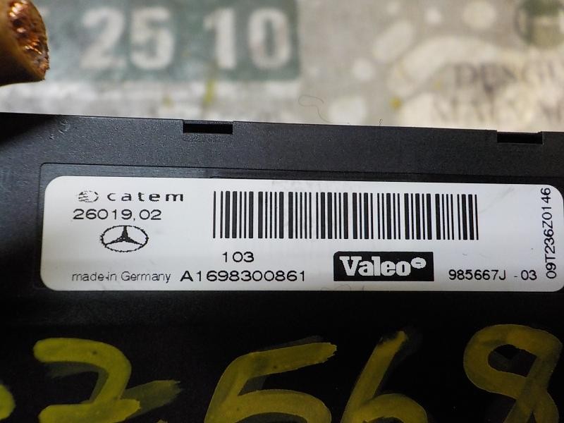 Recambio de resistencia calefaccion para mercedes-benz clase b (w245) 2.0 cdi cat referencia OEM IAM A1698300261  