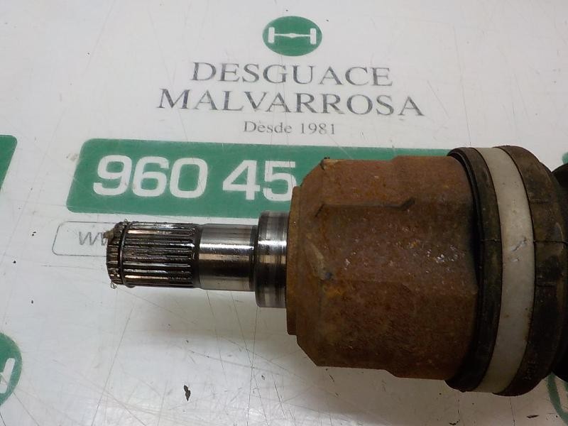 Recambio de transmision derecha para hyundai i30cw classic referencia OEM IAM 495002L210  