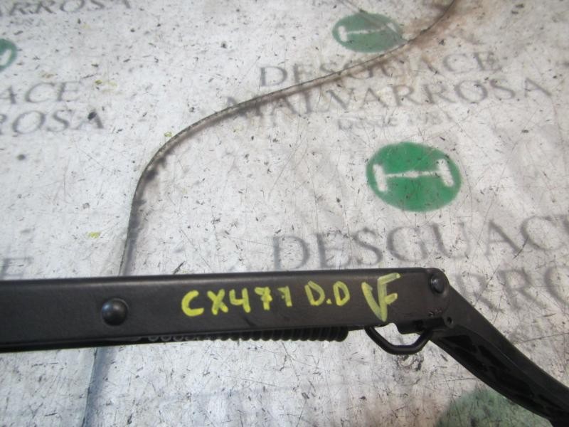 Recambio de brazo limpia delantero derecho para mitsubishi asx (ga0w) motion 2wd referencia OEM IAM 8250A172  