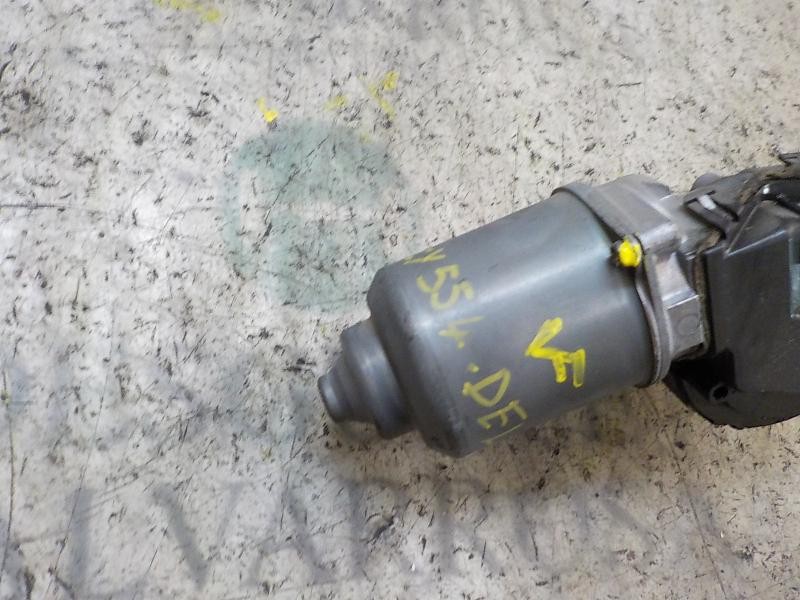 Recambio de motor limpia delantero para toyota auris 2.0 d-4d cat referencia OEM IAM 8511002190  