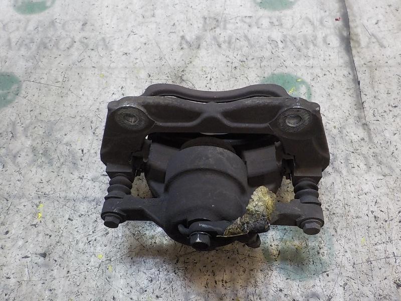 Recambio de pinza freno delantera izquierda para toyota auris 2.0 d-4d cat referencia OEM IAM 4775002360  