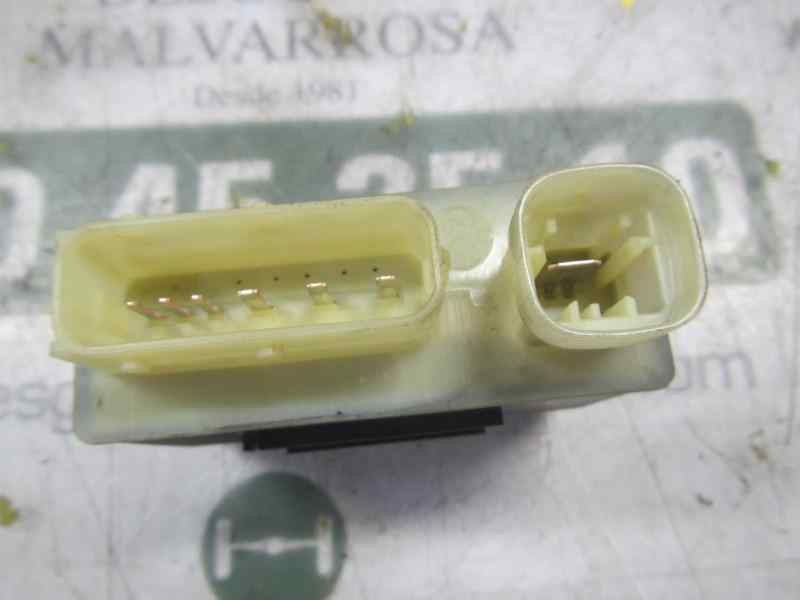 Recambio de caja precalentamiento para peugeot partner kombi 1.6 16v hdi cat referencia OEM IAM   