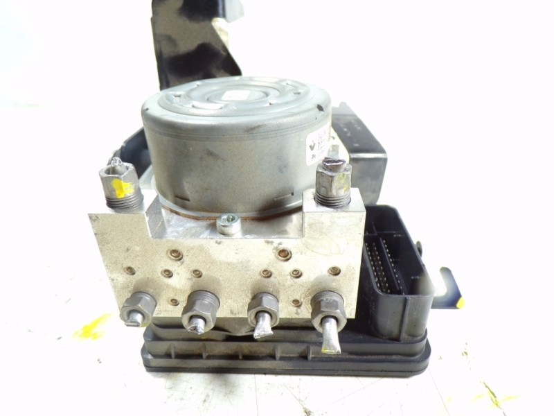 Recambio de abs para dacia dokker express 1.6 16v 110 referencia OEM IAM 476608628R 476600078R 10022006554