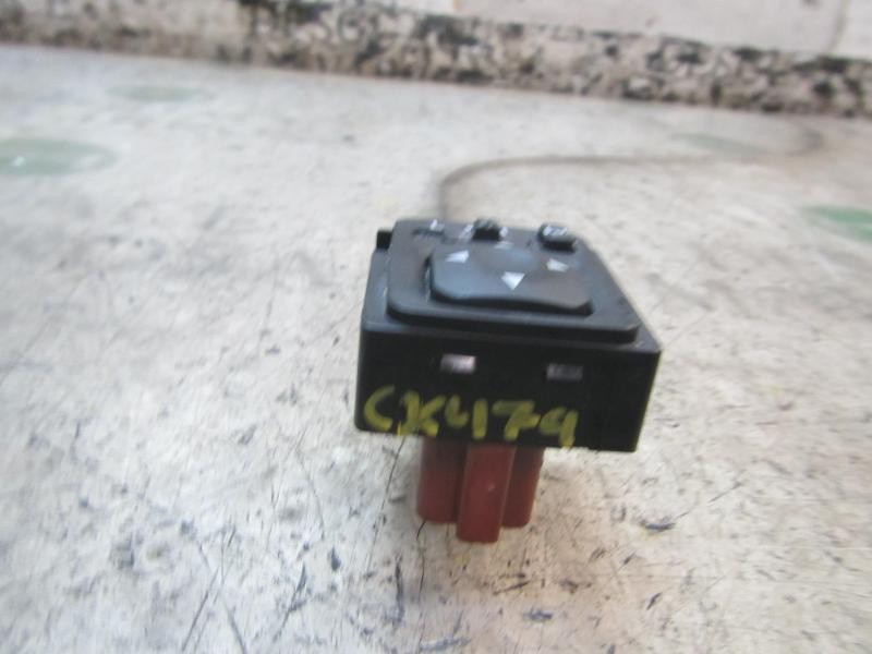 Recambio de mando retrovisor para mitsubishi asx (ga0w) motion 2wd referencia OEM IAM MR951187  