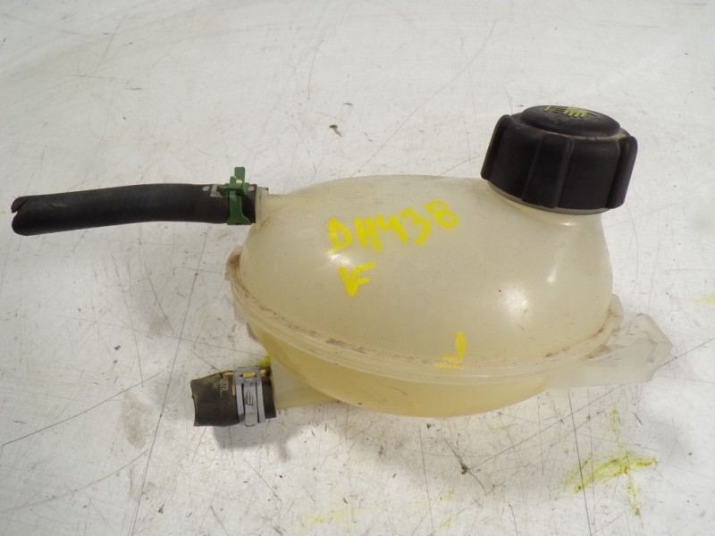 Recambio de deposito expansion para dacia dokker express 1.6 16v 110 referencia OEM IAM 217104354R  