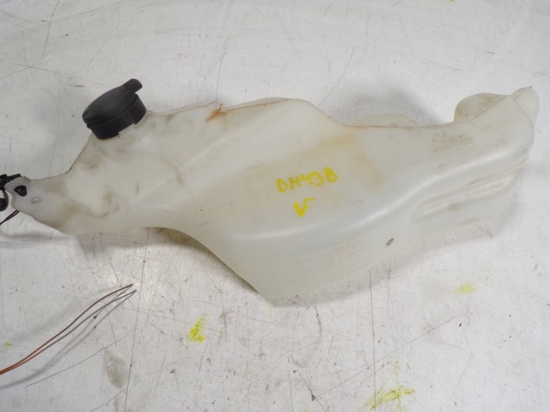 Recambio de deposito limpia para dacia dokker express 1.6 16v 110 referencia OEM IAM 289107917R  