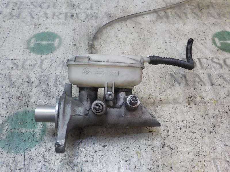 Recambio de bomba freno para renault scenic iii 1.5 dci diesel fap referencia OEM IAM 460115826R  