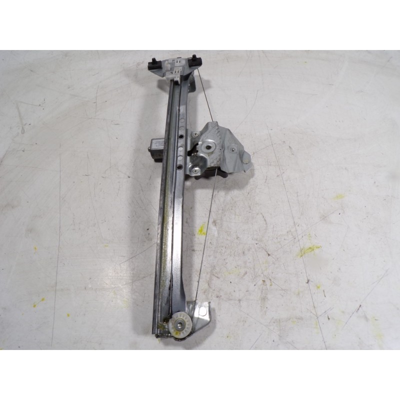 Recambio de elevalunas delantero derecho para dacia dokker express 1.6 16v 110 referencia OEM IAM 807209071R 128001471B 12800147