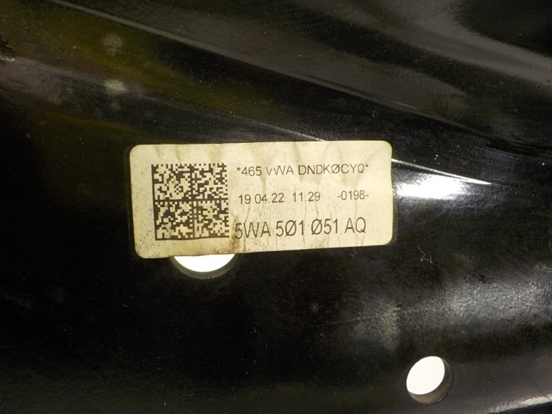 Recambio de mangueta trasera izquierda para cupra formentor 1.5 tsi referencia OEM IAM 5QA505433B 5WA501051AQ 