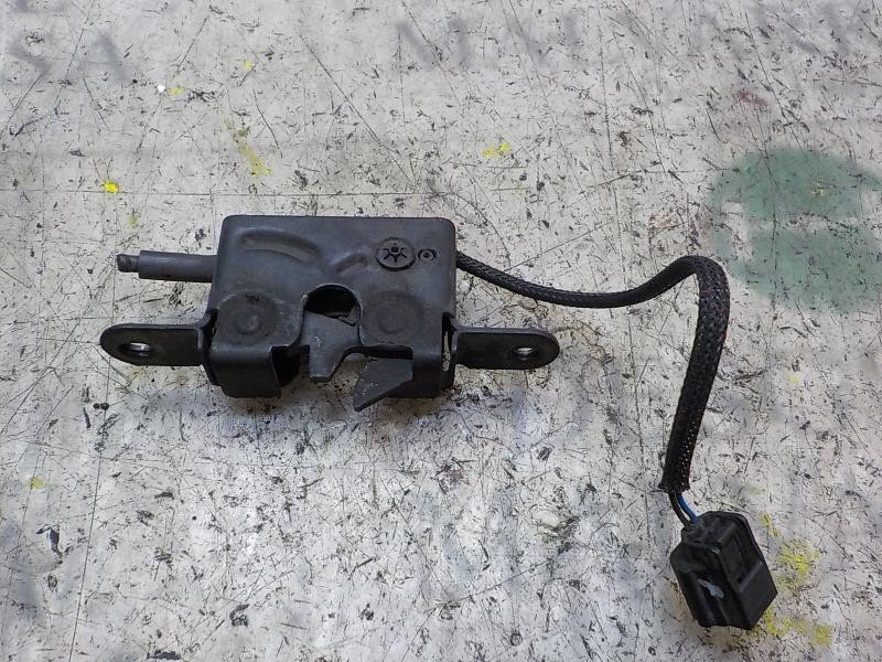 Recambio de cerradura capot para renault scenic iii 1.5 dci diesel fap referencia OEM IAM 656013497R  
