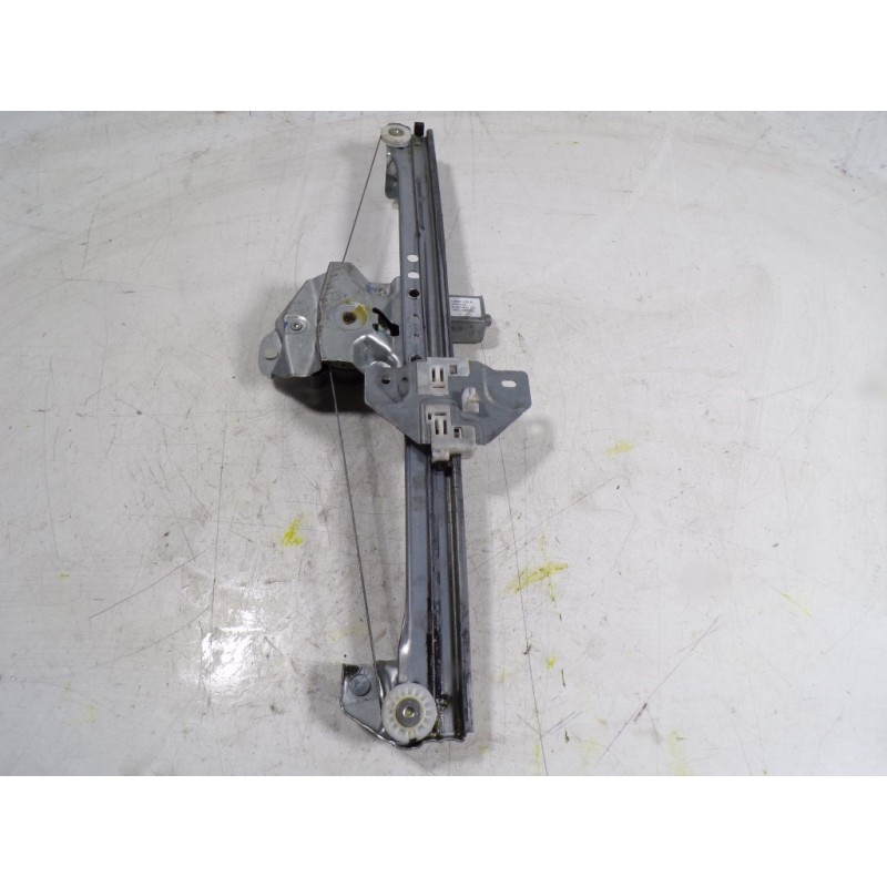 Recambio de elevalunas delantero izquierdo para dacia dokker express 1.6 16v 110 referencia OEM IAM 807213915R 128001472B 128001