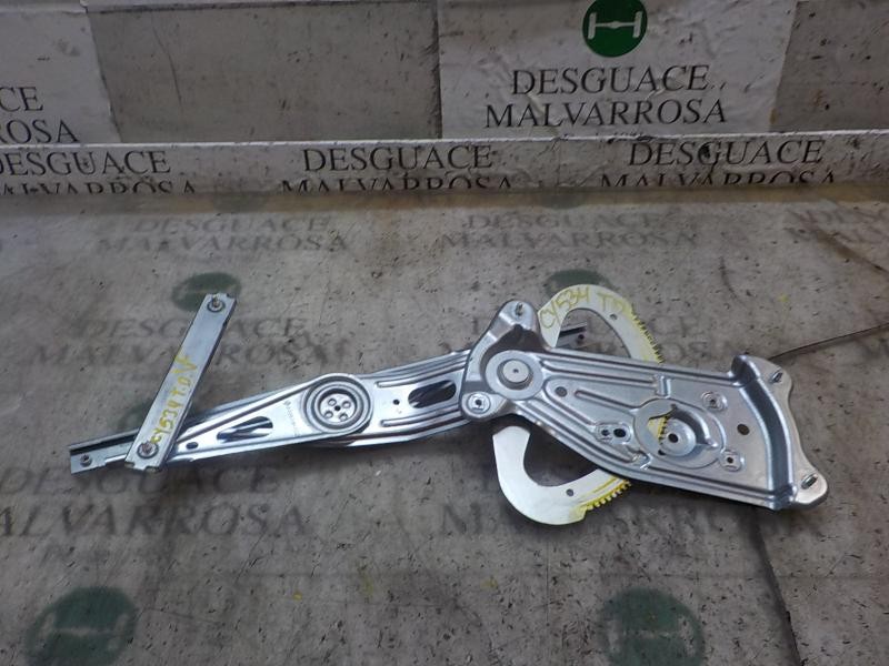 Recambio de elevalunas trasero derecho para renault scenic iii 1.5 dci diesel fap referencia OEM IAM 827208148R  