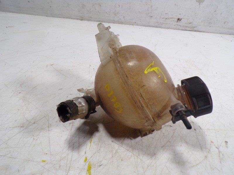 Recambio de deposito expansion para citroën c3 1.0 vti referencia OEM IAM 9800777280  