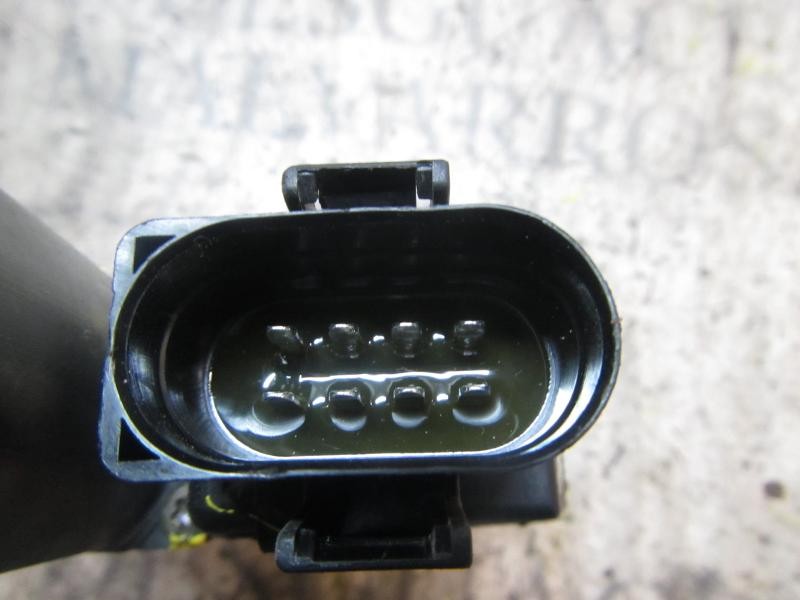 Recambio de motor elevalunas delantero derecho para audi a4 berlina (b5) 1.8 t referencia OEM IAM   