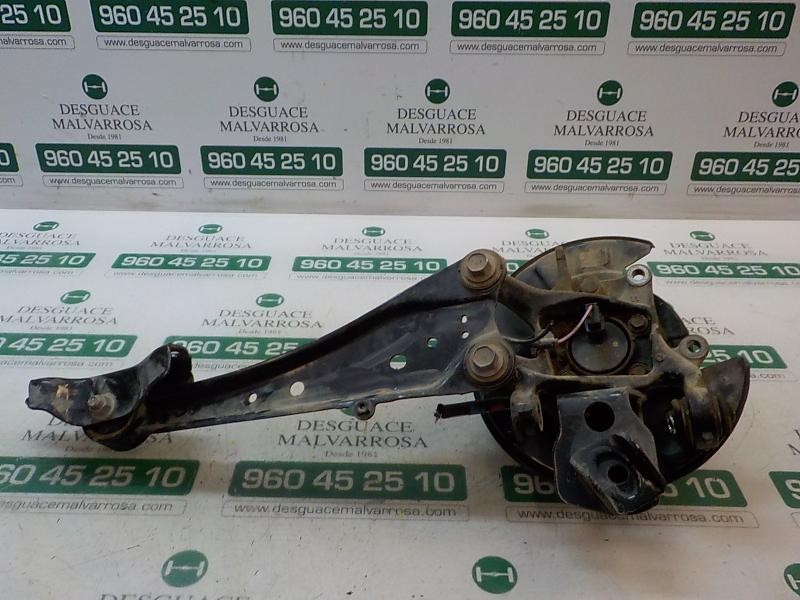 Recambio de mangueta trasera derecha para toyota rav 4 2.0 d-4d cat referencia OEM IAM 4230442020  