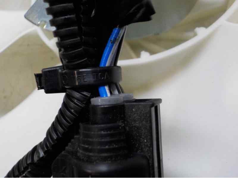 Recambio de electroventilador para toyota aygo 1.0 vvti referencia OEM IAM 163628EA01  