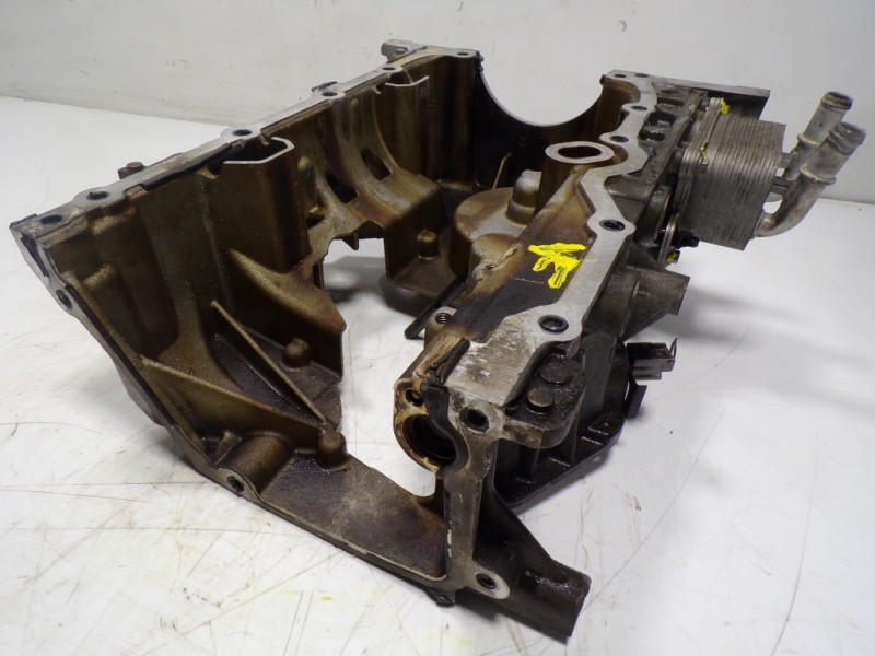 Recambio de carter para dacia lodgy 1.2 16v tce cat referencia OEM IAM 111108836R 152082327R 110171000R