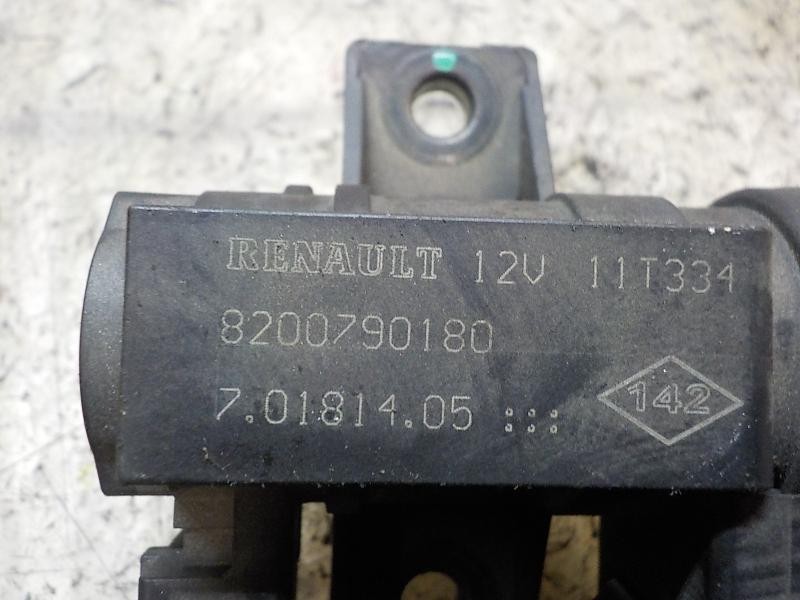 Recambio de valvula aire adicional para renault scenic iii 1.5 dci diesel fap referencia OEM IAM 8200790180 8200790180 