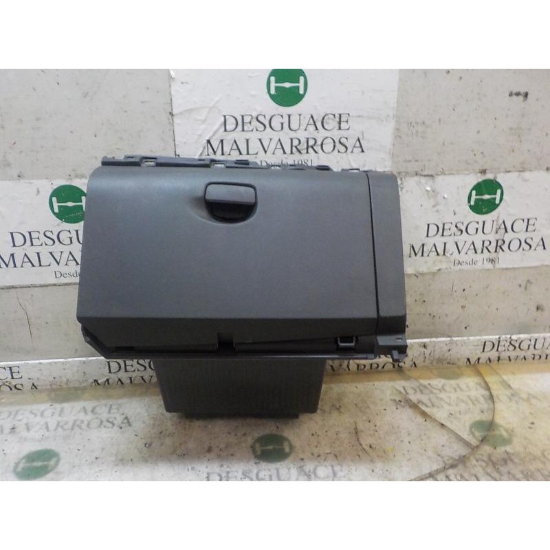 Recambio de guantera para renault scenic iii 1.5 dci diesel fap referencia OEM IAM 681080026R  