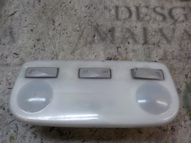 Recambio de piloto interior para renault scenic iii 1.5 dci diesel fap referencia OEM IAM 264300008R  