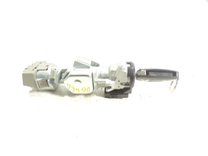 Recambio de antirrobo para ford c-max 1.6 tdci cat referencia OEM IAM 1681167 6E5T15607CA 