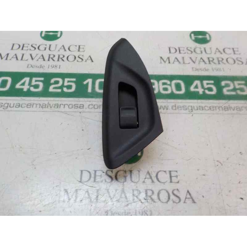 Recambio de mando elevalunas delantero derecho para toyota aygo 1.0 vvti referencia OEM IAM 848100D030  