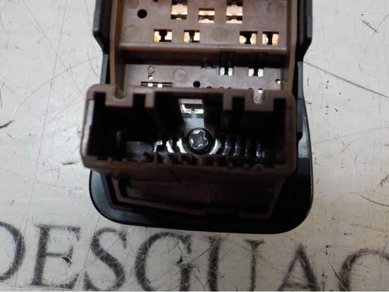 Recambio de mando retrovisor para toyota aygo 1.0 vvti referencia OEM IAM 848700H010  