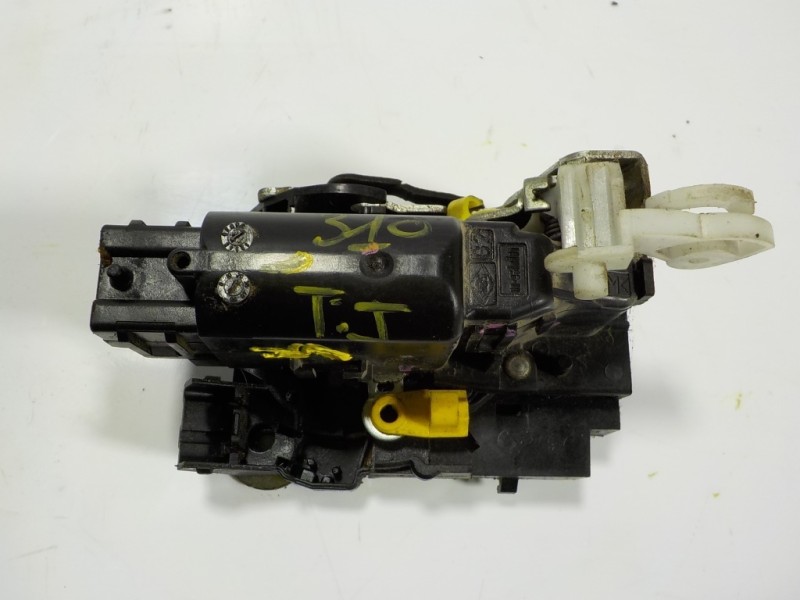 Recambio de cerradura puerta trasera izquierda para dacia lodgy 1.2 16v tce cat referencia OEM IAM 825032860R  