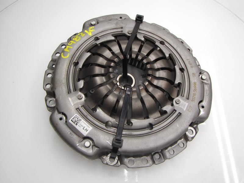 Recambio de kit embrague para dacia sandero 1.5 dci diesel fap cat referencia OEM IAM 301012572R  