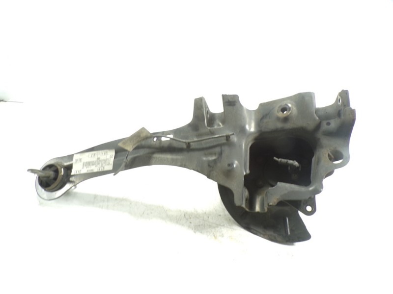Recambio de mangueta trasera izquierda para ford c-max 1.6 tdci cat referencia OEM IAM 1778732  