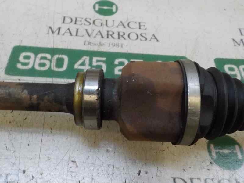 Recambio de transmision derecha para peugeot 308 sw 1.6 blue-hdi fap referencia OEM IAM 9809527980  