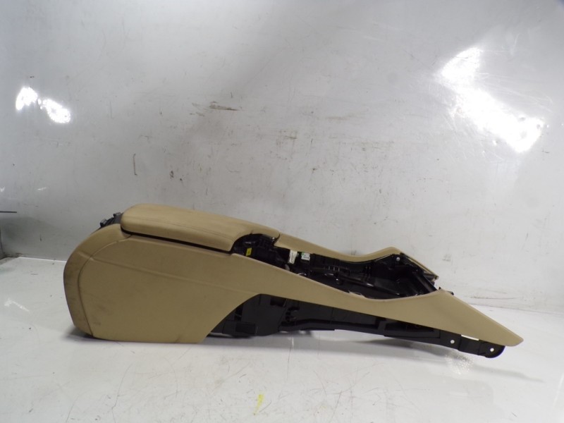 Recambio de apoyabrazos central para bmw serie 5 lim. (f10) 2.0 turbodiesel referencia OEM IAM 51169288908  