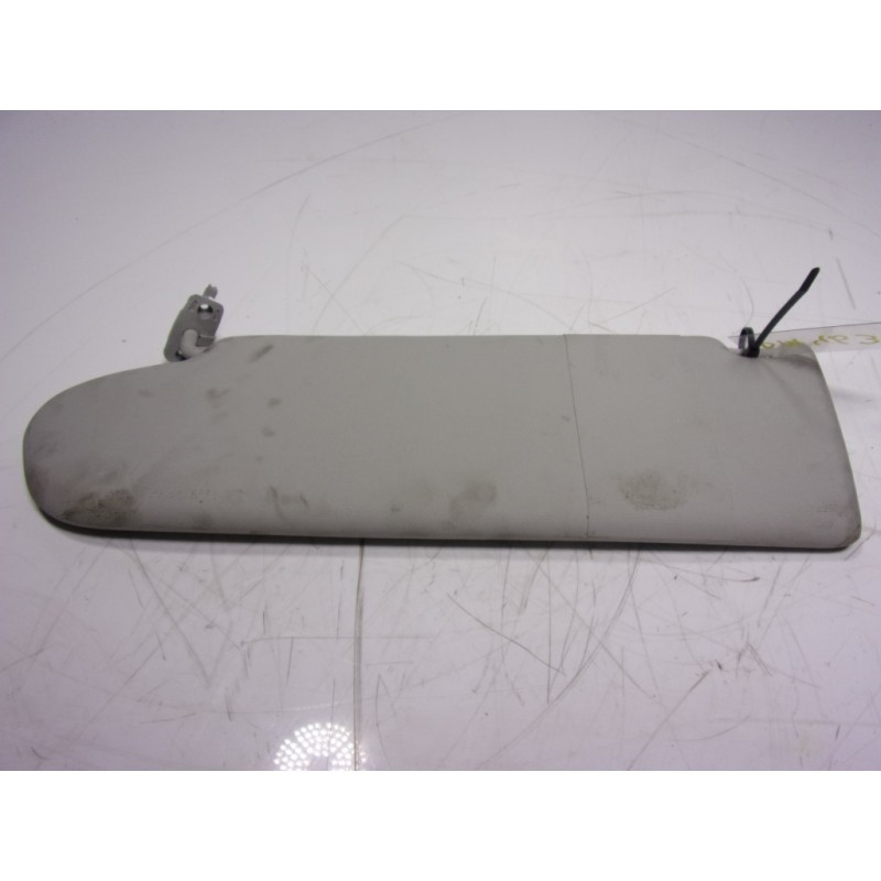 Recambio de parasol izquierdo para volkswagen t6 transporter 2.0 tdi referencia OEM IAM 7E5857551B2F4  