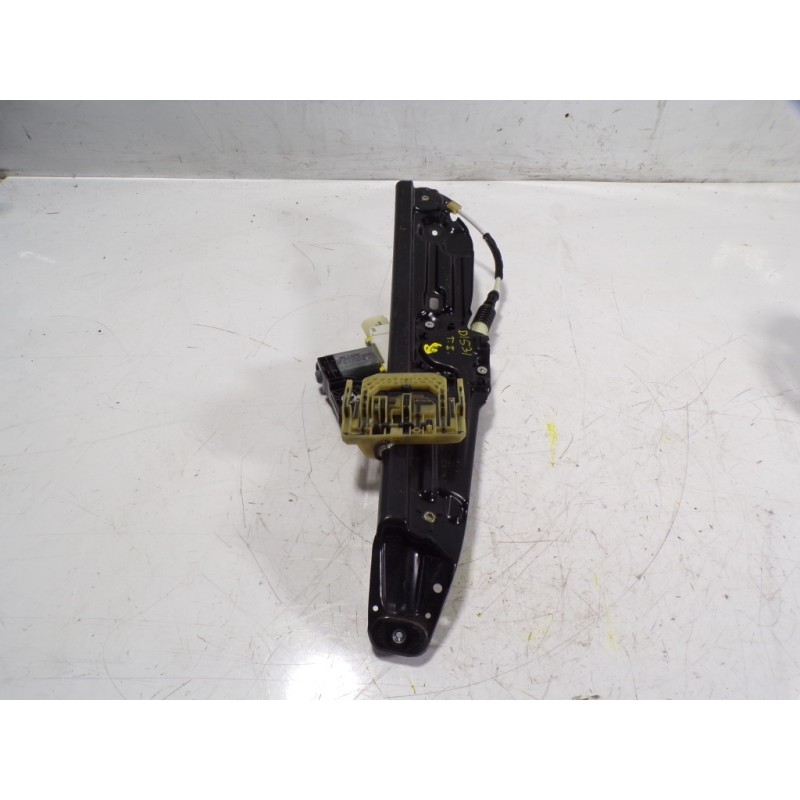 Recambio de elevalunas trasero izquierdo para bmw serie 5 lim. (f10) 2.0 turbodiesel referencia OEM IAM 51357182613 7248171 