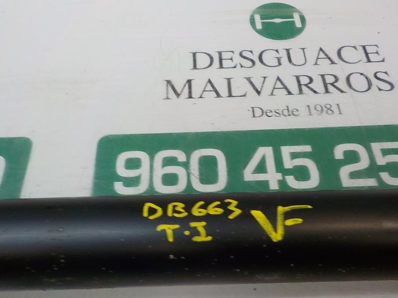 Recambio de amortiguador trasero izquierdo para dacia duster basis 4x2 referencia OEM IAM 562105043R  