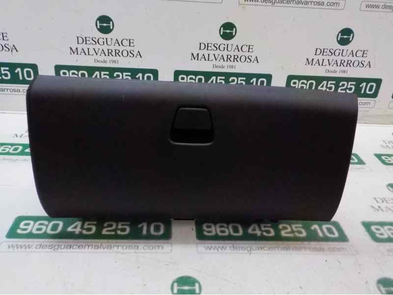 Recambio de guantera para toyota aygo 1.0 vvti referencia OEM IAM 555500H010B0  