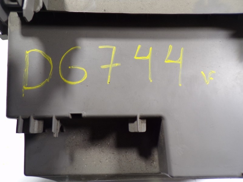 Recambio de guantera para renault kangoo 1.5 dci diesel referencia OEM IAM   