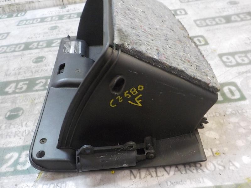 Recambio de guantera para toyota corolla (e12) 2.0 turbodiesel cat referencia OEM IAM   