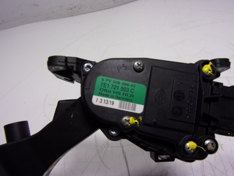 Recambio de potenciometro pedal para volkswagen t6 transporter 2.0 tdi referencia OEM IAM 7E1721503C 7E07215503C 