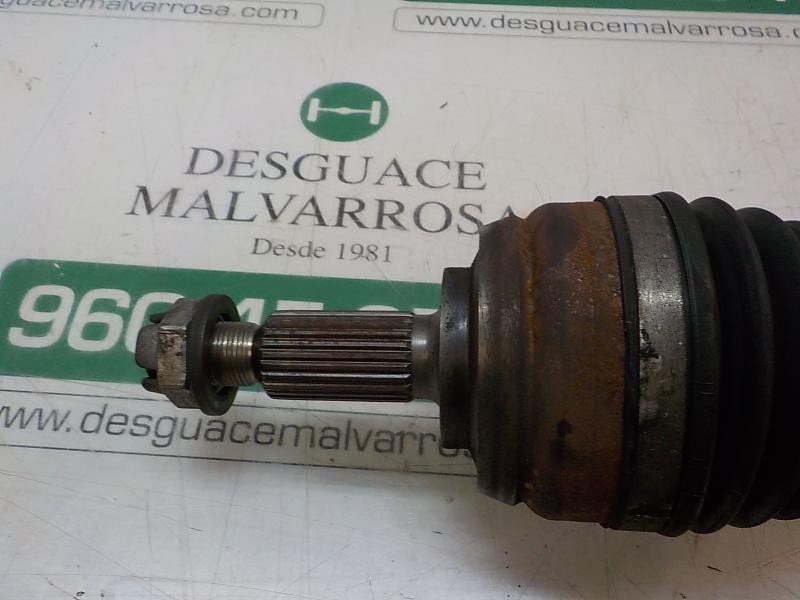 Recambio de transmision izquierda para dacia duster basis 4x2 referencia OEM IAM 391015061R 391015061R 