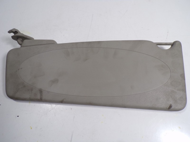 Recambio de parasol derecho para renault kangoo 1.5 dci diesel referencia OEM IAM   