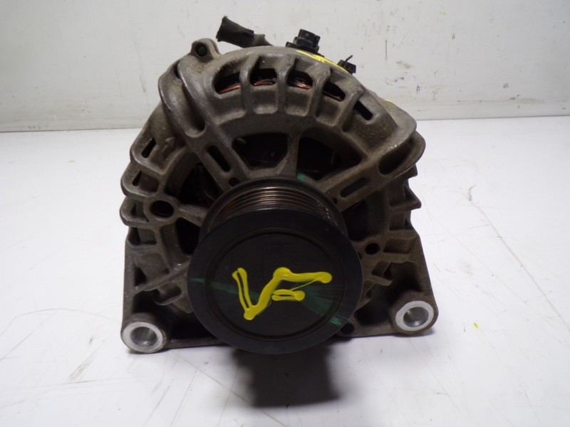Recambio de alternador para ford transit courier 1.5 tdci cat referencia OEM IAM 2051880 ET7610300AA 