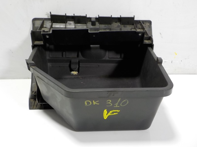 Recambio de guantera para dacia lodgy 1.2 16v tce cat referencia OEM IAM 685000924R  