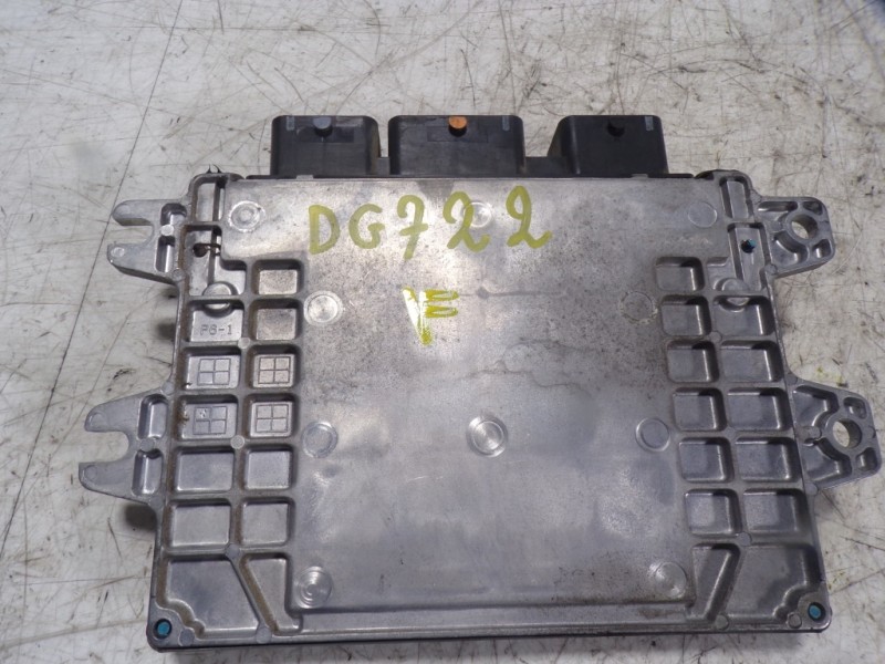 Recambio de centralita motor uce para nissan qashqai (j10) 1.6 16v cat referencia OEM IAM 23710JD03A MEC93630B17817 