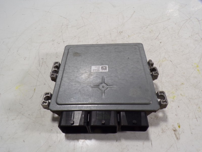 Recambio de centralita motor uce para citroën c4 grand picasso tonic referencia OEM IAM 1609734080 9800268980 