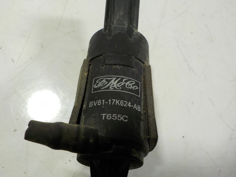 Recambio de bomba limpia para ford transit courier 1.5 tdci cat referencia OEM IAM 2201197 BV6117K624AB 